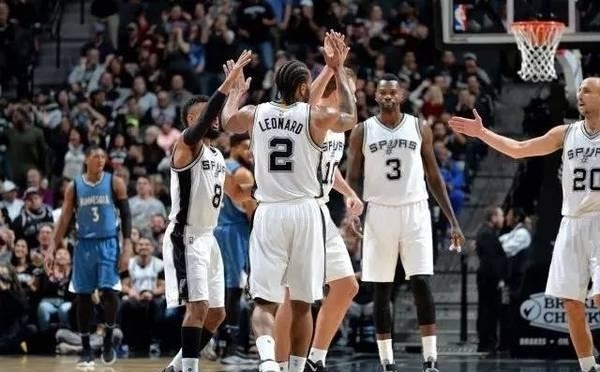 中前场球员 中前场球员